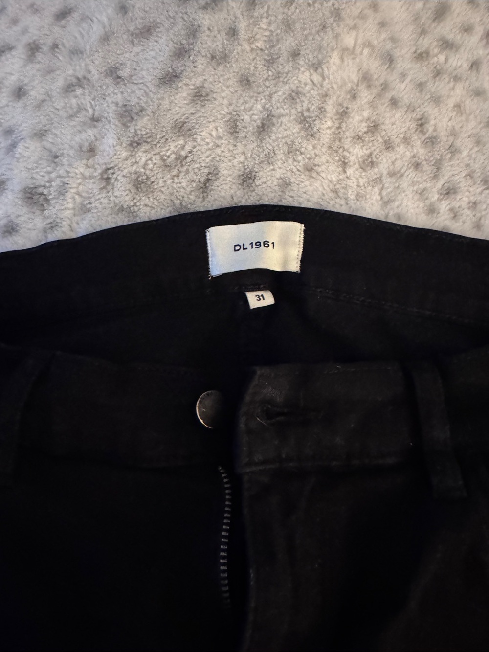 DL1961 Women’s Black Skinny Jeans